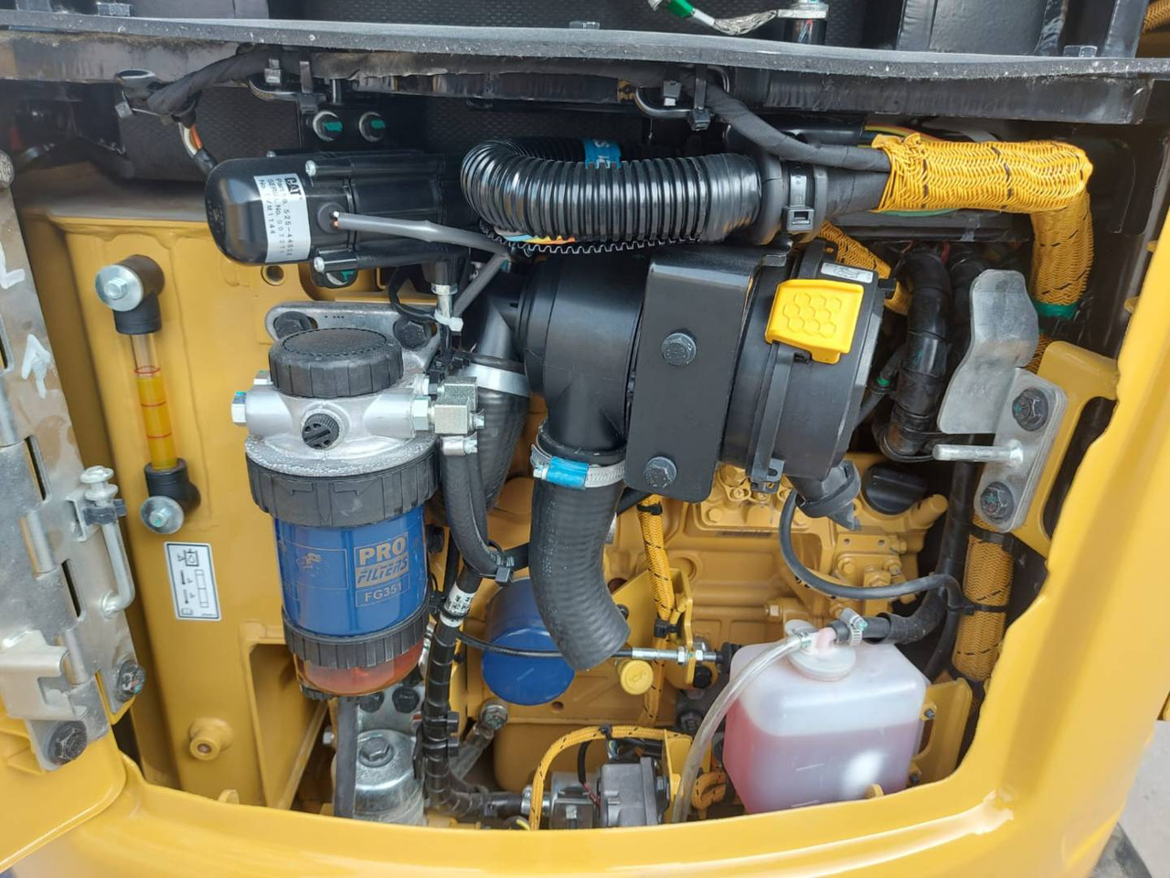 Bager guseničar CAT 301.8: slika 7