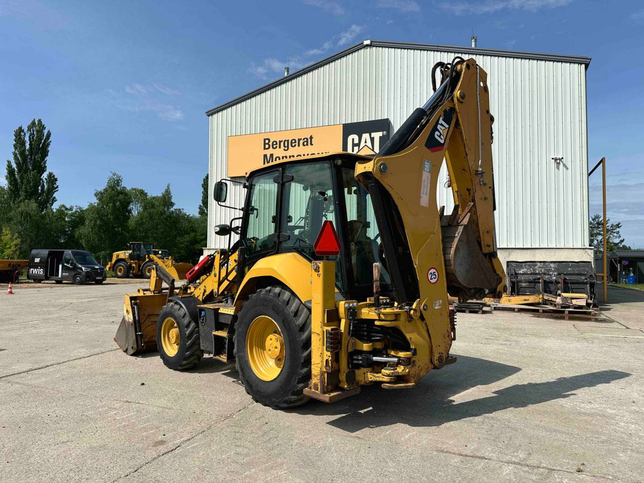 CAT 432F2 - Bager utovarivač: slika 4 CAT 432F2 - Bager utovarivač: slika 4