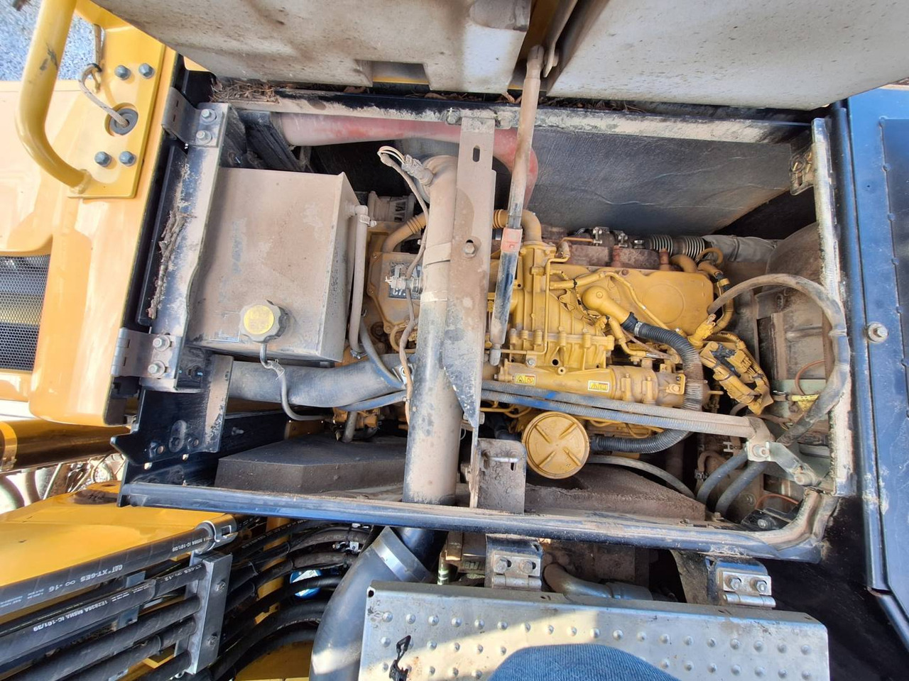 CAT M318F CAT M318F: slika 21