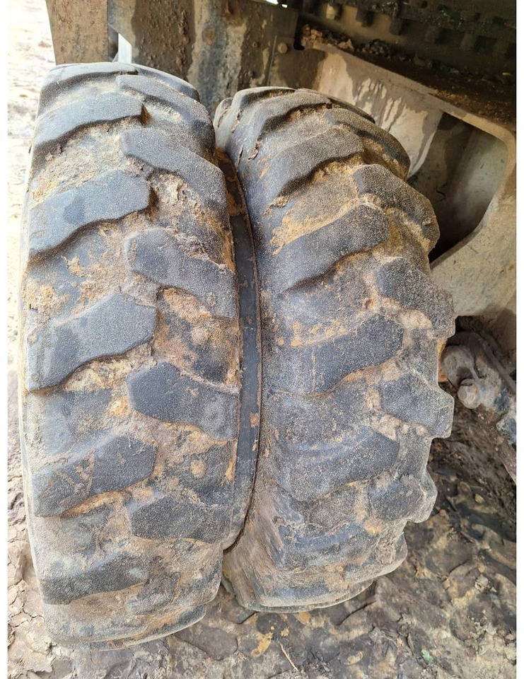 CAT M318F CAT M318F: slika 16