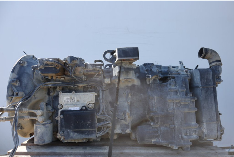 MAN 12 + 2GZ 2700DD+RET 81.32004-518 - Menjač za Kamion: slika 1 MAN 12 + 2GZ 2700DD+RET 81.32004-518 - Menjač za Kamion: slika 1