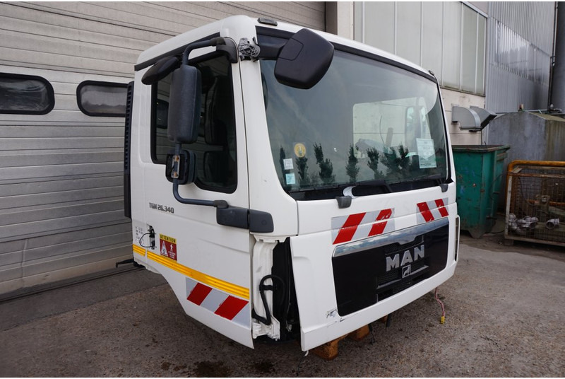 MAN F99L10 TGM 6 CYL 81.60000-7786 - Kabina i enterijer za Kamion: slika 2 MAN F99L10 TGM 6 CYL 81.60000-7786 - Kabina i enterijer za Kamion: slika 2