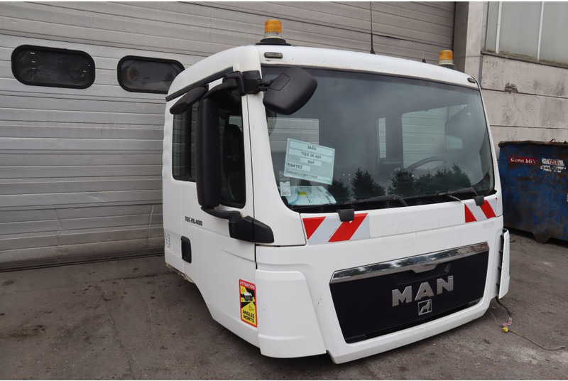MAN F99L17 TGS - Kabina i enterijer za Kamion: slika 3 MAN F99L17 TGS - Kabina i enterijer za Kamion: slika 3