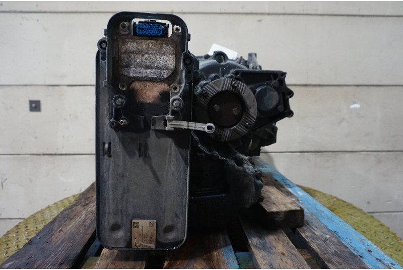 ZF 12AS2331DD+INT3 - Menjač za Kamion: slika 4 ZF 12AS2331DD+INT3 - Menjač za Kamion: slika 4