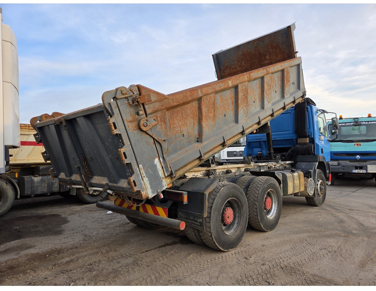 DAF 85 400 ATI 6x4 Tipper - Istovarivač: slika 2 DAF 85 400 ATI 6x4 Tipper - Istovarivač: slika 2