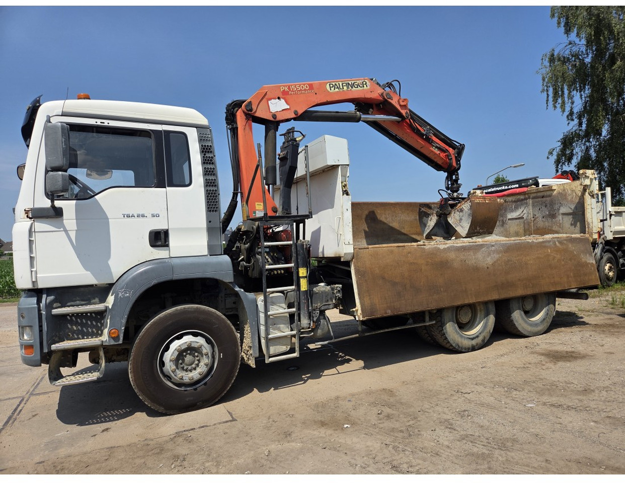 MAN TGA 26.350 6X4 BORDMATIC TIPPER CRANE PALFINGER PK15500 - Istovarivač, Kamion sa dizalicom: slika 5 MAN TGA 26.350 6X4 BORDMATIC TIPPER CRANE PALFINGER PK15500 - Istovarivač, Kamion sa dizalicom: slika 5