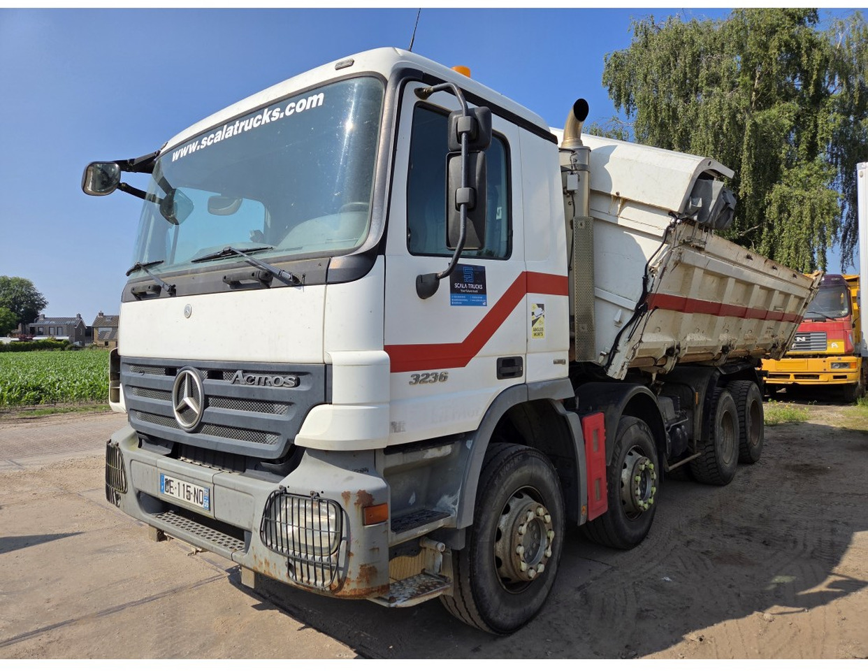 Mercedes Actros 3236 8x4 2-Side Tipper EPS Gearbox 3 Pedals - Istovarivač: slika 4 Mercedes Actros 3236 8x4 2-Side Tipper EPS Gearbox 3 Pedals - Istovarivač: slika 4
