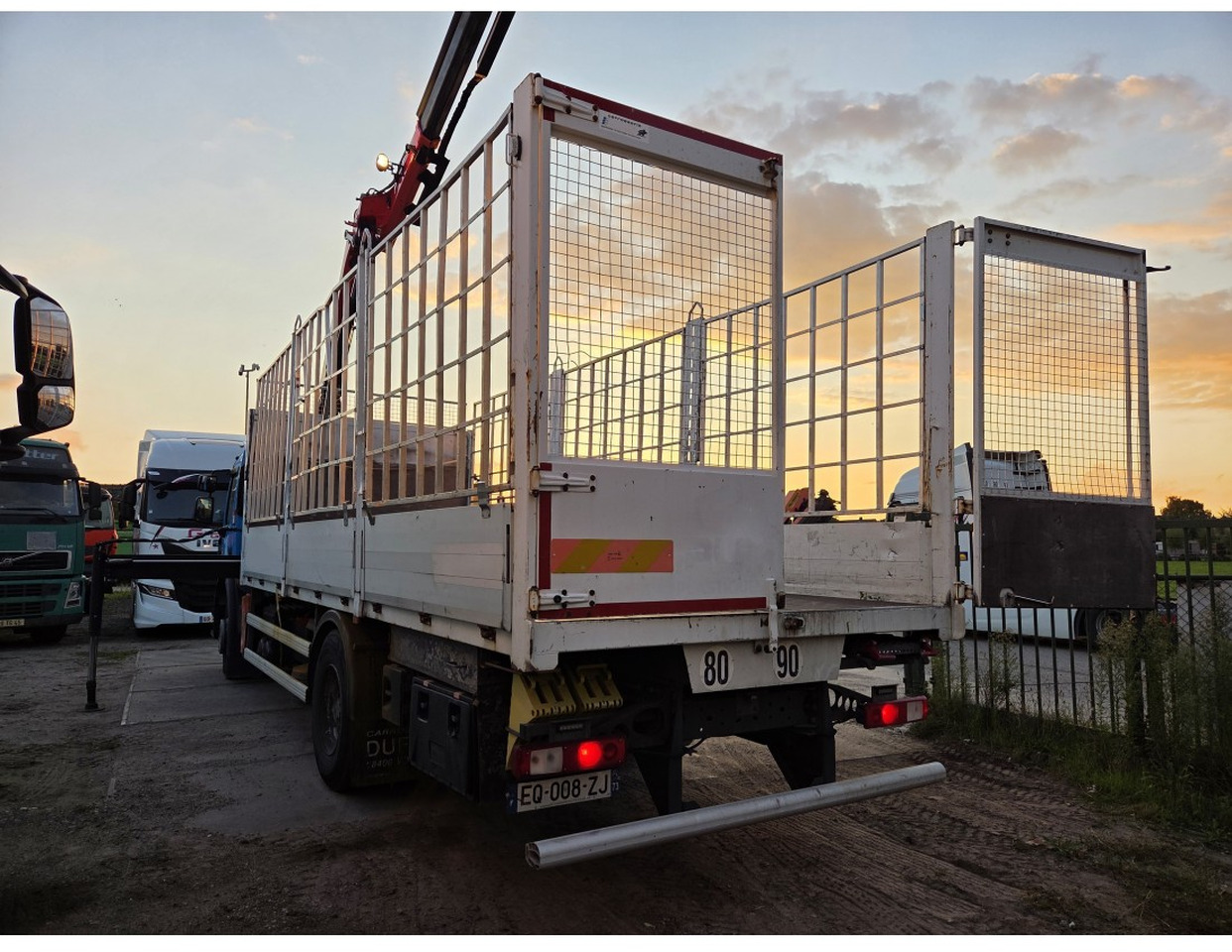 Renault C 280 4X2 Palfinger PK12002 EH Kran Crane Remote Control Automat flatbed truck - Kamion sa tovarnim sandukom, Kamion sa dizalicom: slika 2 Renault C 280 4X2 Palfinger PK12002 EH Kran Crane Remote Control Automat flatbed truck - Kamion sa tovarnim sandukom, Kamion sa dizalicom: slika 2
