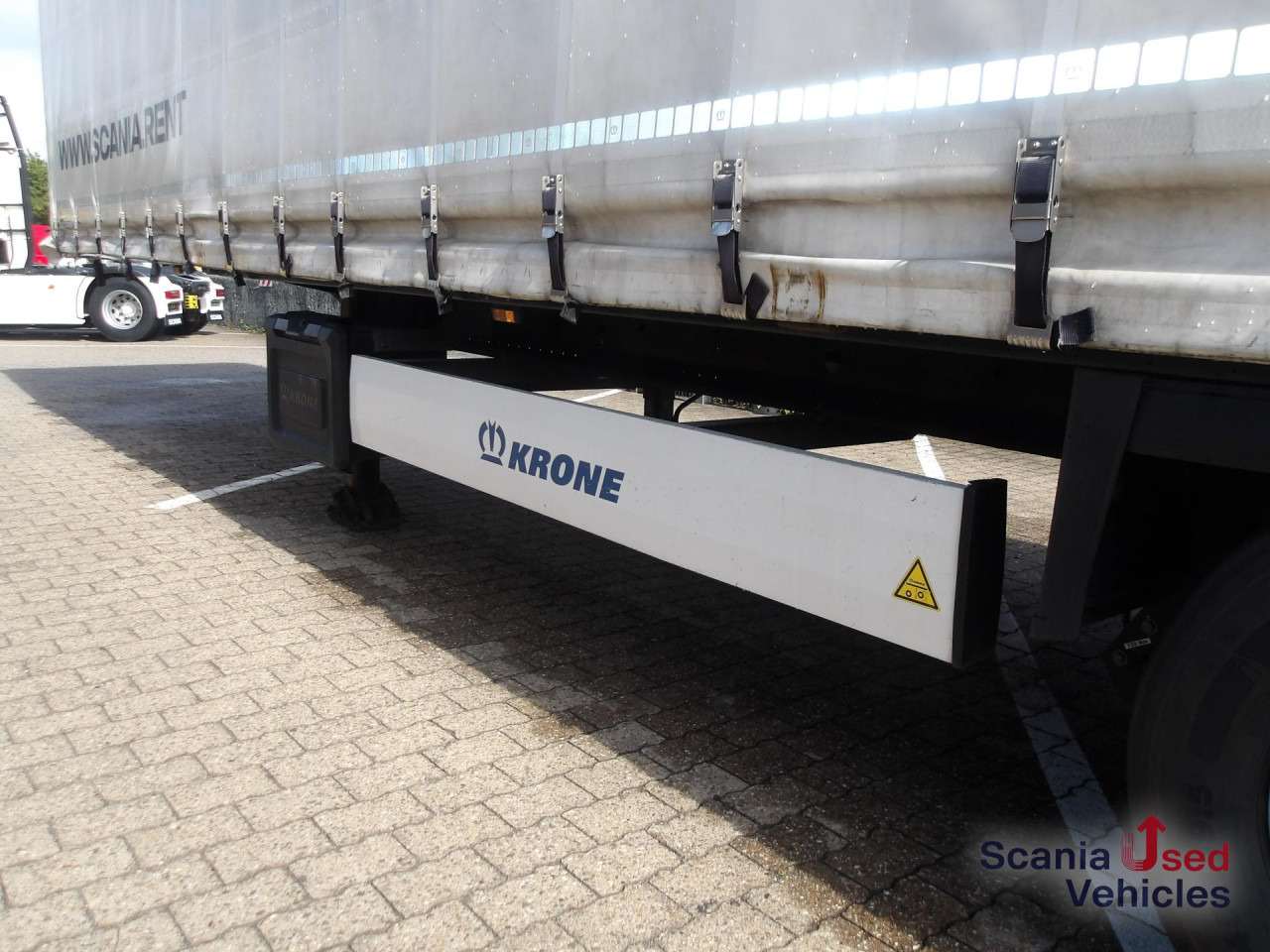 KRONE SD - MEGA - LIFTACHSE - EDSCHA - Werkzeugkiste - Poluprikolica sa ceradom: slika 2 KRONE SD - MEGA - LIFTACHSE - EDSCHA - Werkzeugkiste - Poluprikolica sa ceradom: slika 2
