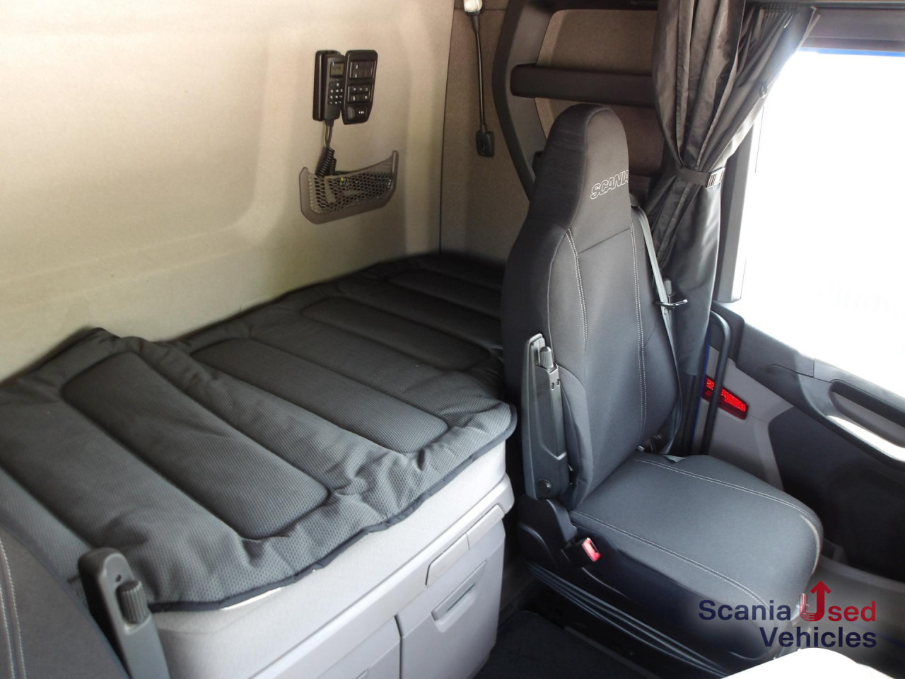 SCANIA S 520 NB - V8 - FULL AIR - HIGHLINE - ONLY SCR - - Tegljač: slika 2 SCANIA S 520 NB - V8 - FULL AIR - HIGHLINE - ONLY SCR - - Tegljač: slika 2