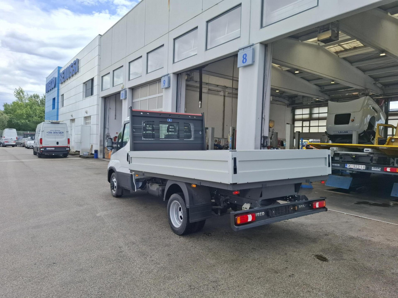 IVECO Daily 35C14 - Furgon: slika 4 IVECO Daily 35C14 - Furgon: slika 4