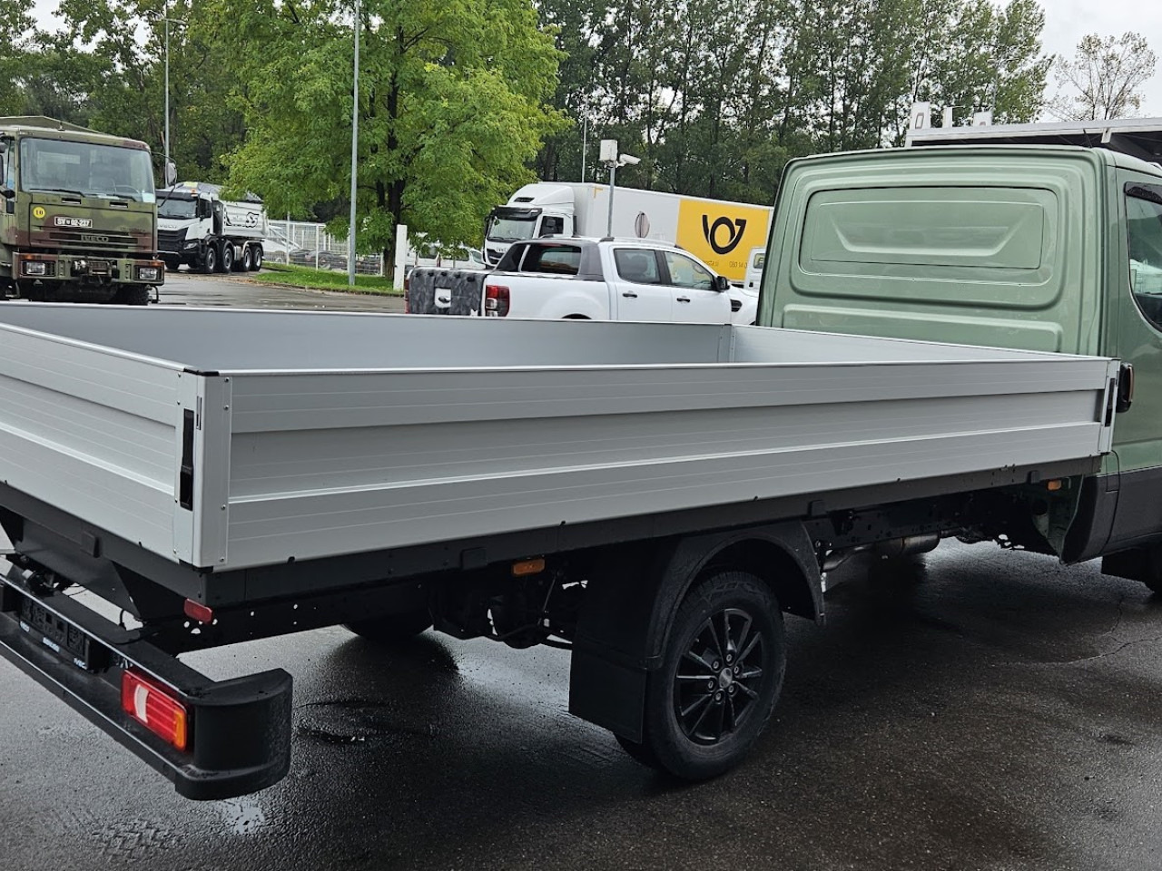 IVECO Daily 35S14A8 - Furgon: slika 4 IVECO Daily 35S14A8 - Furgon: slika 4