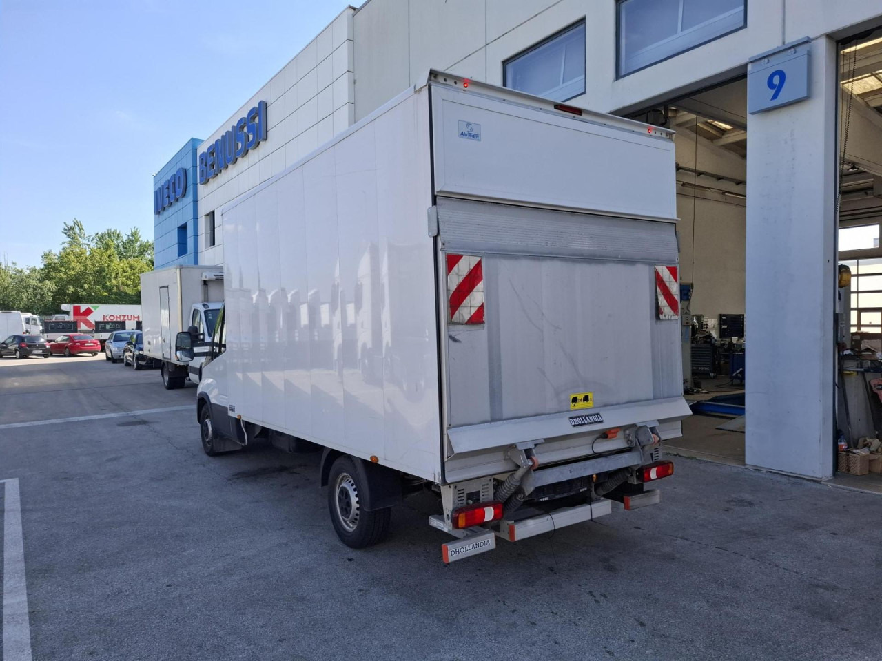 IVECO Daily 35S16 - Furgon: slika 4 IVECO Daily 35S16 - Furgon: slika 4