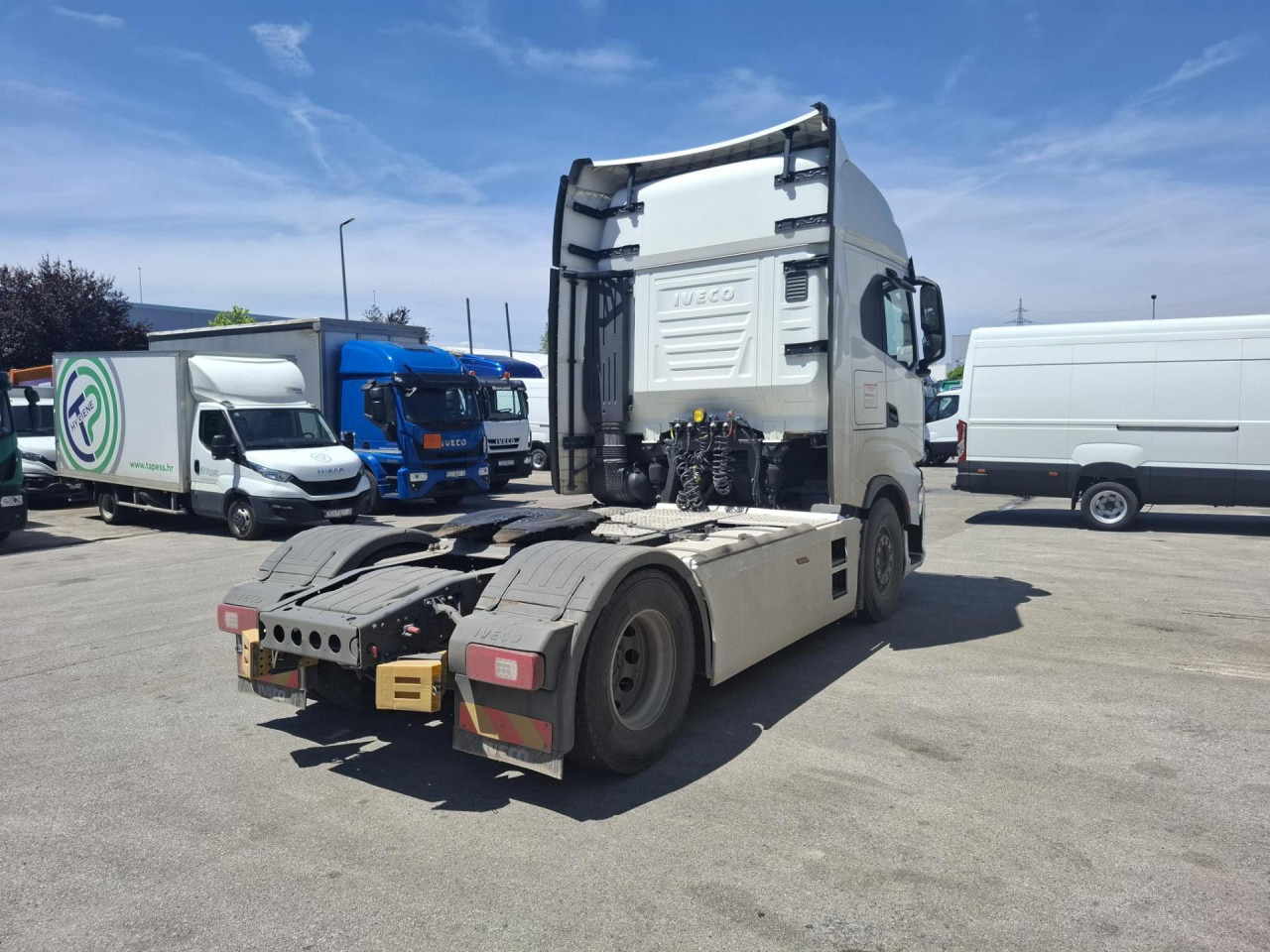 IVECO S-Way AS440S48T/P - Tegljač: slika 3 IVECO S-Way AS440S48T/P - Tegljač: slika 3