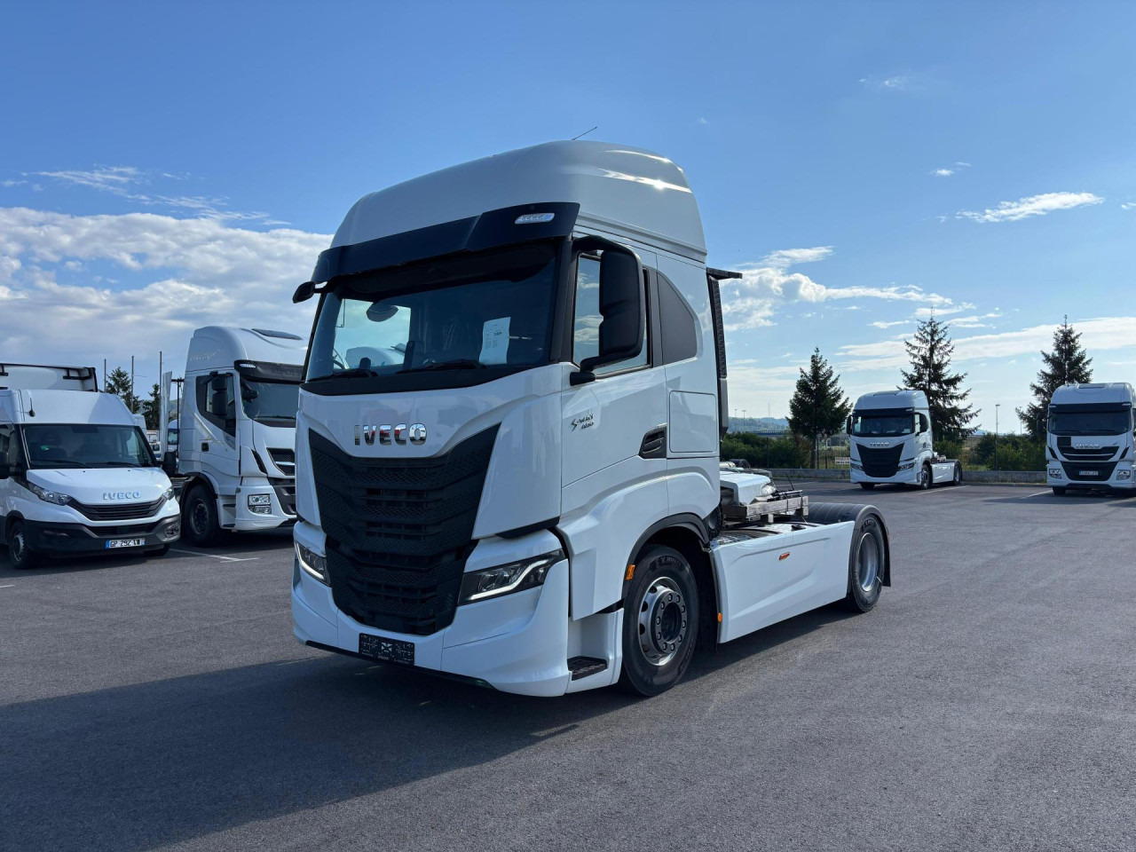 IVECO S-Way AS440S49T/P - Tegljač: slika 1 IVECO S-Way AS440S49T/P - Tegljač: slika 1