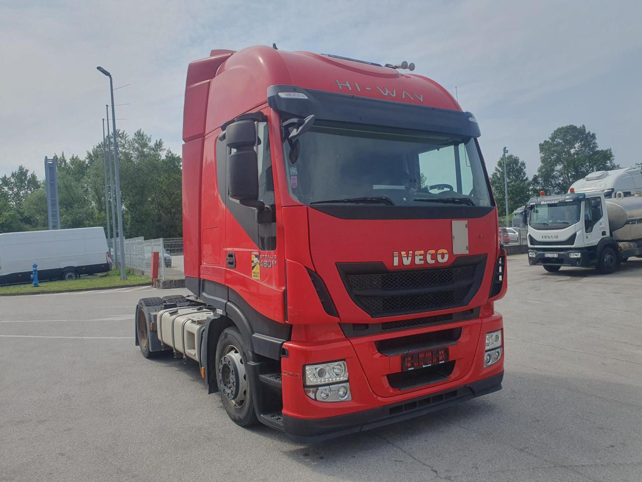 IVECO Stralis AS440S48T/FP-LT - Tegljač: slika 2 IVECO Stralis AS440S48T/FP-LT - Tegljač: slika 2