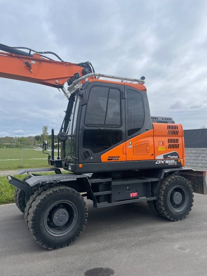Bager točkaš Doosan DX 165 W: slika 6