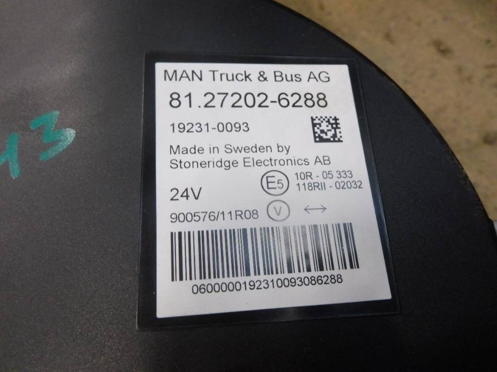 MAN TGS mätarhus, 81272026288  - Električni sistem za Kamion: slika 3 MAN TGS mätarhus, 81272026288  - Električni sistem za Kamion: slika 3