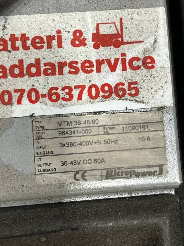 Tennant 7200 - Mašina za pranje podova: slika 5 Tennant 7200 - Mašina za pranje podova: slika 5