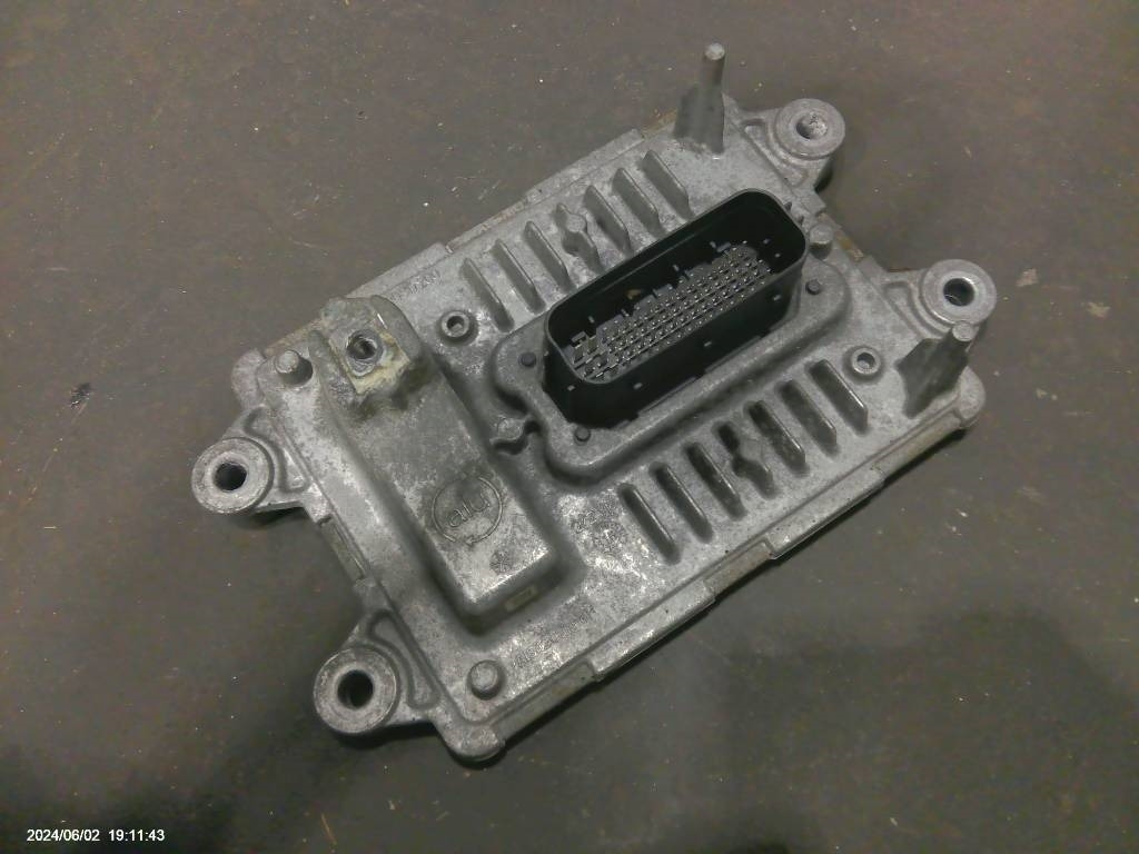 Volvo FH 540 Adblue styrenhet, 22449430 - Električni sistem za Kamion: slika 1 Volvo FH 540 Adblue styrenhet, 22449430 - Električni sistem za Kamion: slika 1