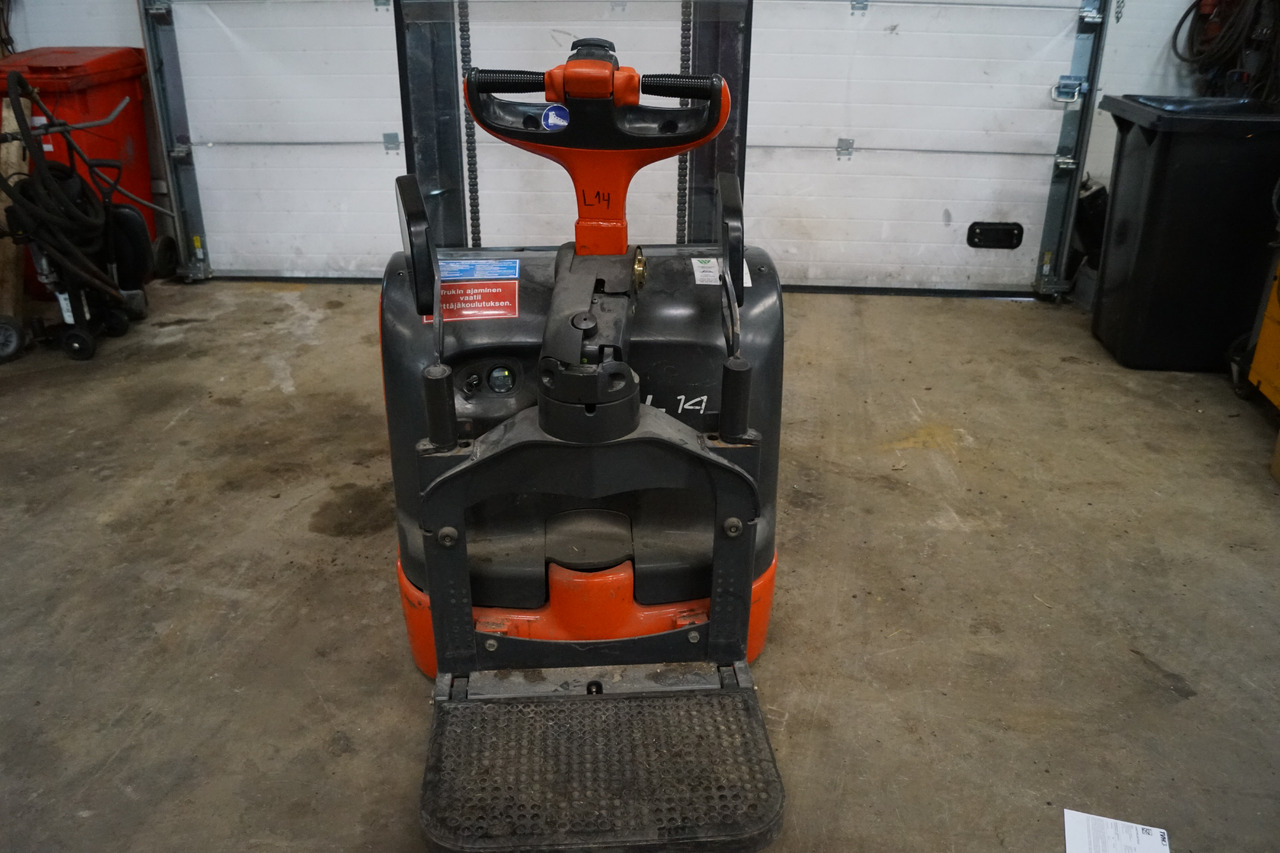 LINDE L14ap - Slagač: slika 1 LINDE L14ap - Slagač: slika 1