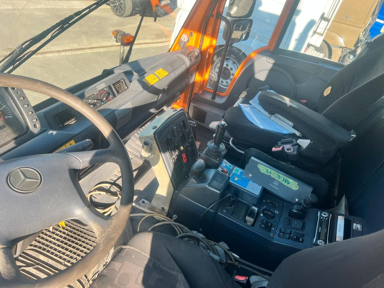 Unimog U500 4x4, Boeschungsmaehwerk Mulag Unimog U500 4x4, Boeschungsmaehwerk Mulag: slika 14