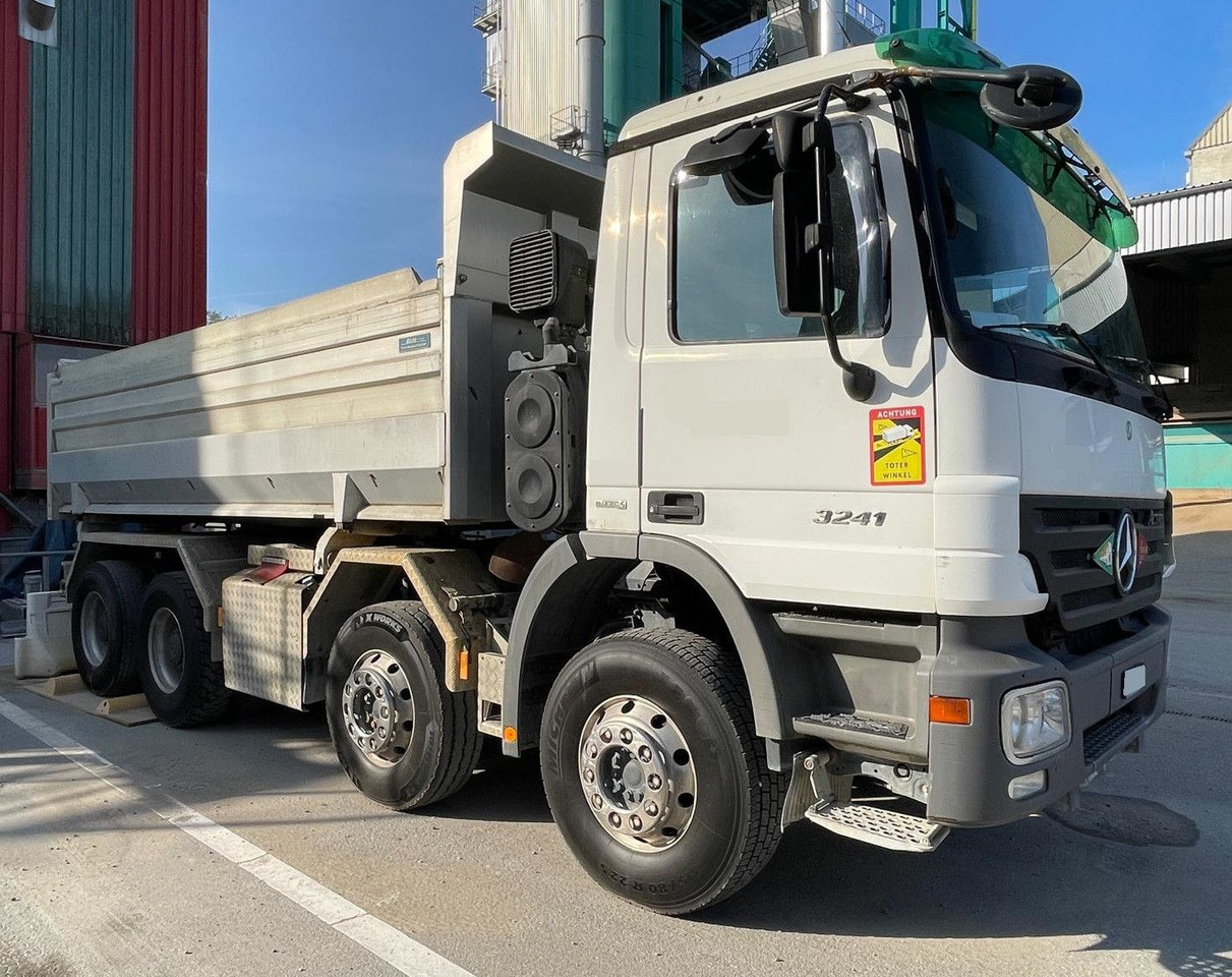 Mercedes-Benz Actros 3241 8x4,E5,Wechselsystem Mischer/Kipper - Mikser za beton: slika 2 Mercedes-Benz Actros 3241 8x4,E5,Wechselsystem Mischer/Kipper - Mikser za beton: slika 2