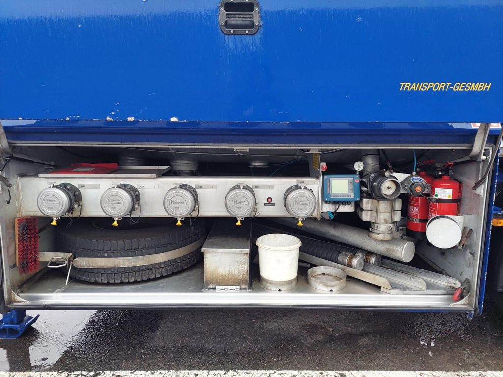 Poluprikolica cisterna Schwarzmüller Schwingenschlögel,ADR,Diesel/Benzin, 5 Kammern Schwarzmüller Schwingenschlögel,ADR,Diesel/Benzin, 5 Kammern: slika 6