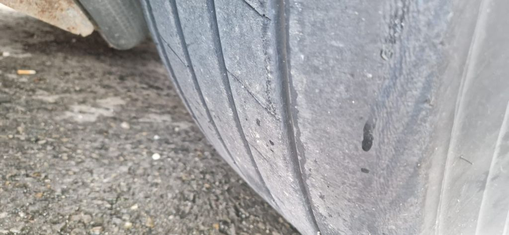 Poluprikolica cisterna Schwarzmüller Schwingenschlögel,ADR,Diesel/Benzin, 5 Kammern Schwarzmüller Schwingenschlögel,ADR,Diesel/Benzin, 5 Kammern: slika 18