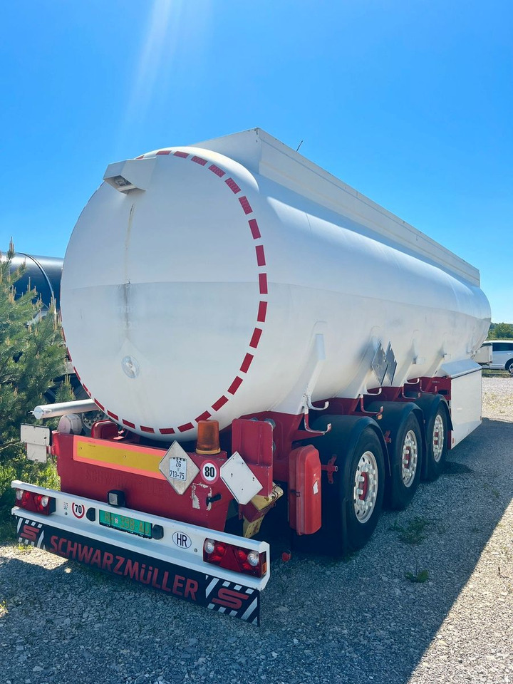 Schwarzmüller TS 3/E ADR, 6 Kammern Treibstoff Fuel - Poluprikolica cisterna: slika 1 Schwarzmüller TS 3/E ADR, 6 Kammern Treibstoff Fuel - Poluprikolica cisterna: slika 1