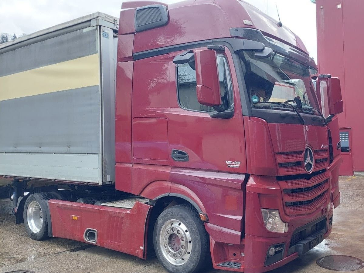 Mercedes-Benz Actros 1848 4x2, E6,Lowliner,verstellbare Sattel - Tegljač: slika 1 Mercedes-Benz Actros 1848 4x2, E6,Lowliner,verstellbare Sattel - Tegljač: slika 1