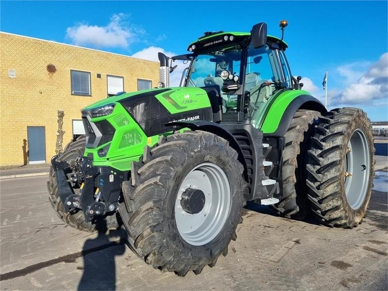 Deutz-fahr 7250 TTV - Traktor: slika 1 Deutz-fahr 7250 TTV - Traktor: slika 1
