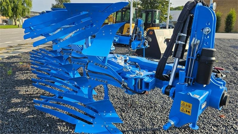 Lemken Juwel 8 M Juwel 8 M V U - Plug: slika 2 Lemken Juwel 8 M Juwel 8 M V U - Plug: slika 2