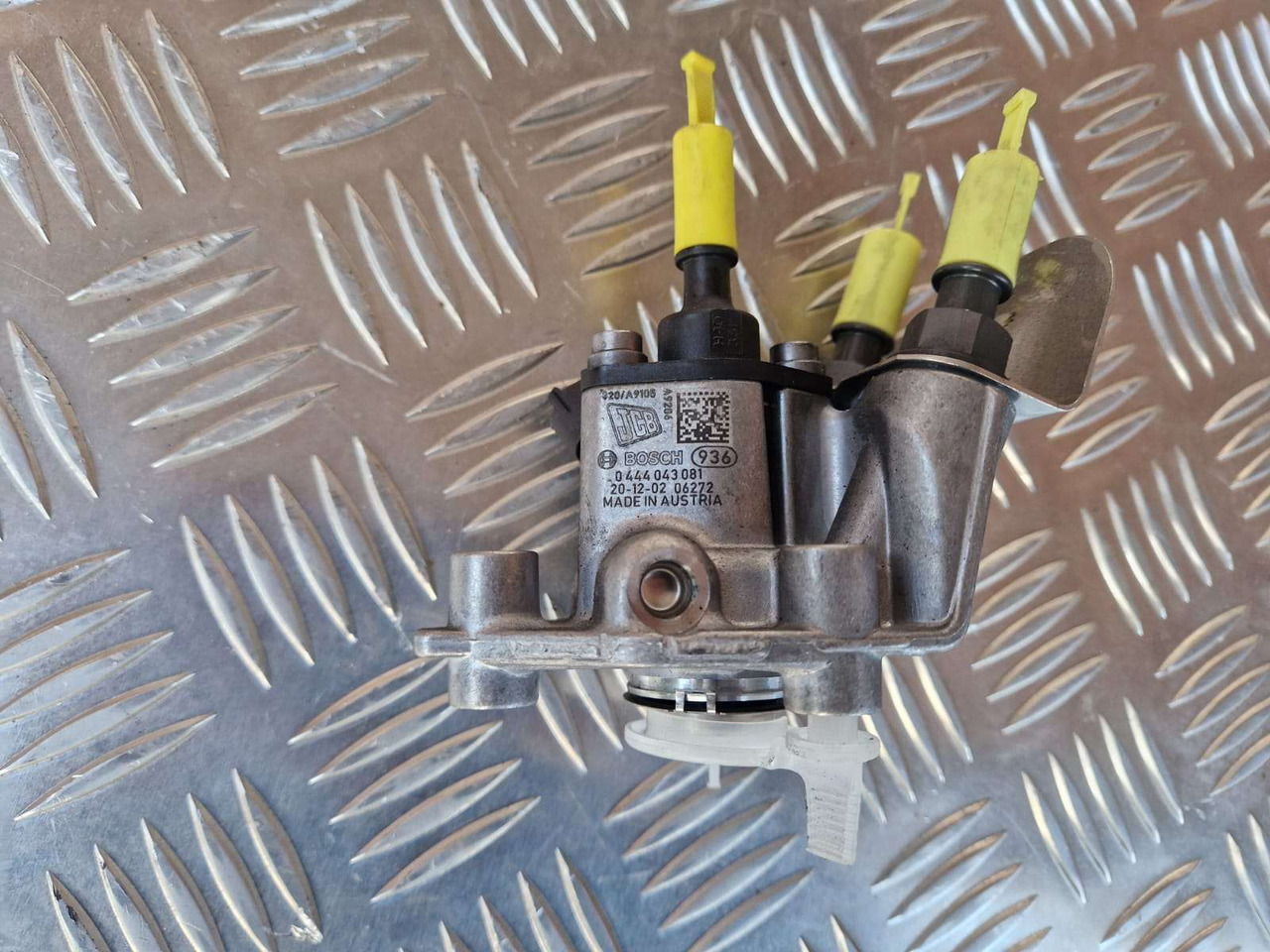 Genuine JCB BOSCH Dosing module 320/A9105 - Motor i delovi za Građevinska mašina: slika 1 Genuine JCB BOSCH Dosing module 320/A9105 - Motor i delovi za Građevinska mašina: slika 1