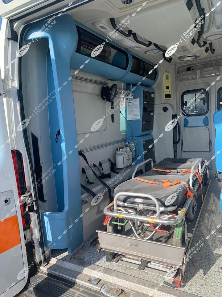 ORION FIAT 250 DUCATO - Vozilo hitne pomoći: slika 3 ORION FIAT 250 DUCATO - Vozilo hitne pomoći: slika 3