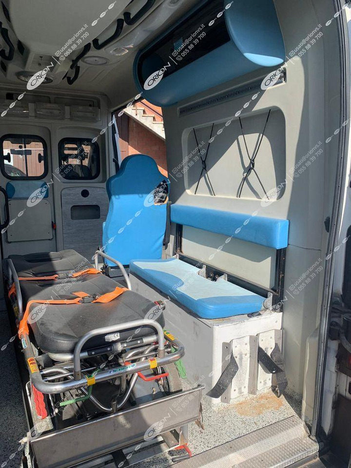 ORION FIAT 250 DUCATO - Vozilo hitne pomoći: slika 4 ORION FIAT 250 DUCATO - Vozilo hitne pomoći: slika 4