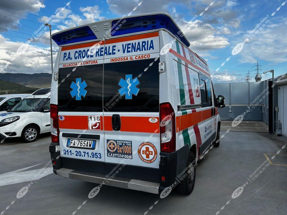 ORION FIAT 290 DUCATO - Vozilo hitne pomoći: slika 2 ORION FIAT 290 DUCATO - Vozilo hitne pomoći: slika 2