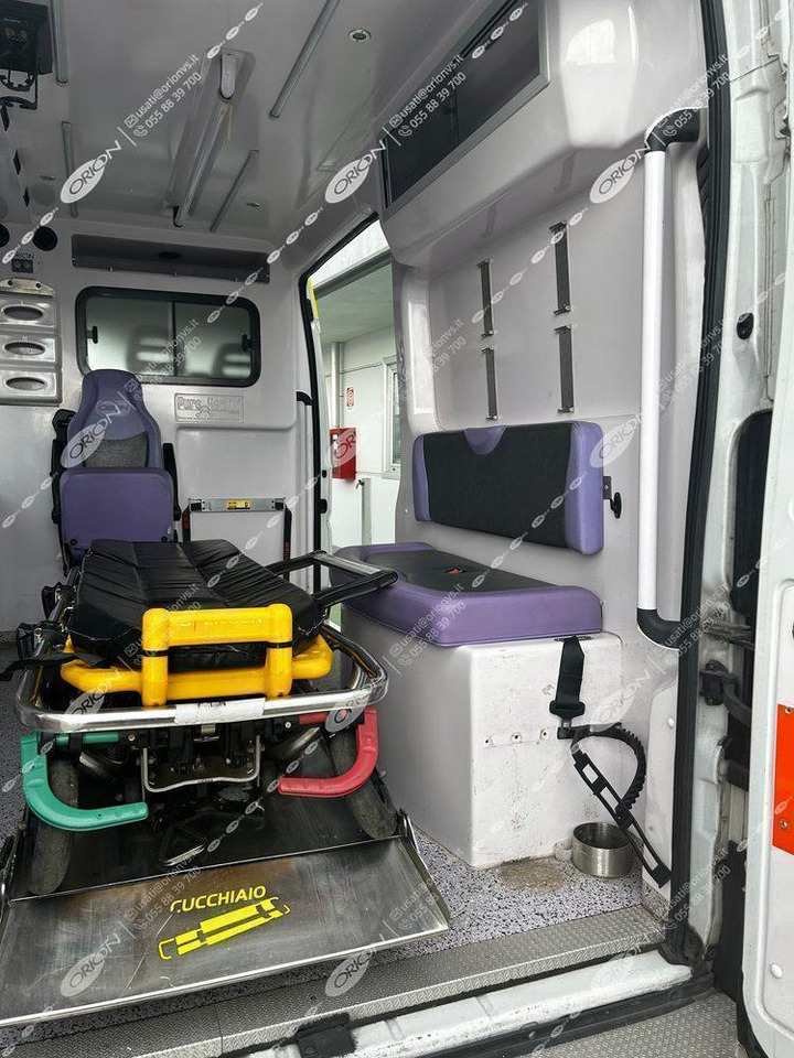 ORION FIAT 290 DUCATO - Vozilo hitne pomoći: slika 2 ORION FIAT 290 DUCATO - Vozilo hitne pomoći: slika 2
