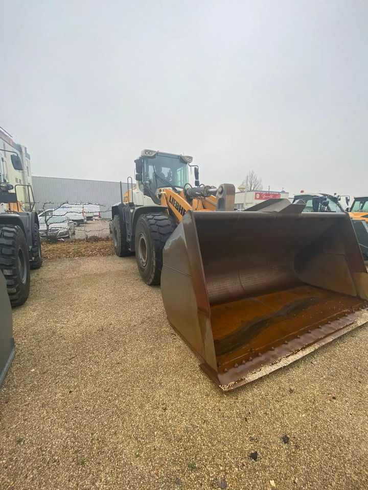 2017 Liebherr L 580 - Utovarivač točkaš: slika 2 2017 Liebherr L 580 - Utovarivač točkaš: slika 2