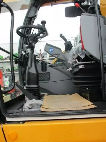 2023 Liebherr A 916 Compact Litronic G6.0-D - Bager točkaš: slika 5 2023 Liebherr A 916 Compact Litronic G6.0-D - Bager točkaš: slika 5