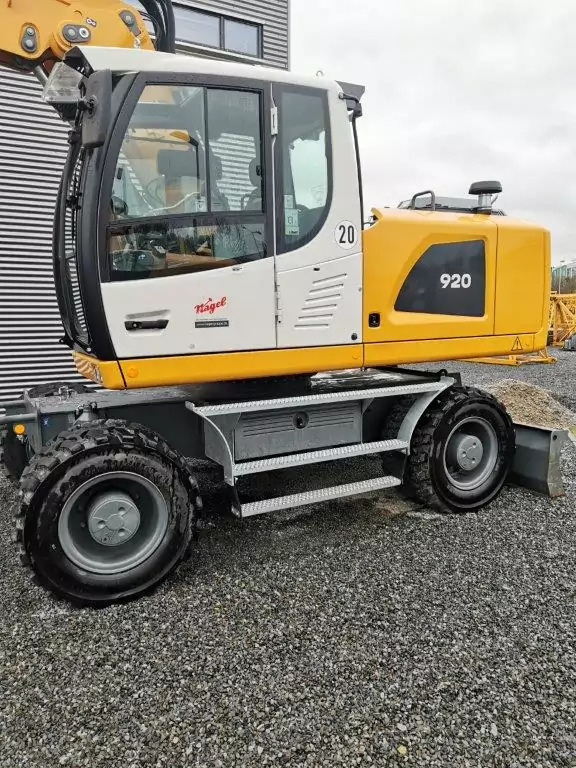 2023 Liebherr A 920 Litronic G6.0-D - Bager guseničar: slika 2 2023 Liebherr A 920 Litronic G6.0-D - Bager guseničar: slika 2