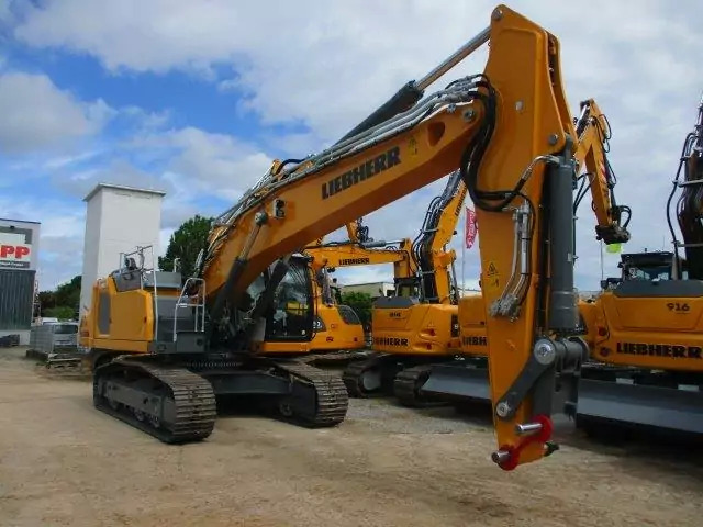 2023 Liebherr R 938 NLC Litronic G8.0-D - Bager guseničar: slika 4 2023 Liebherr R 938 NLC Litronic G8.0-D - Bager guseničar: slika 4
