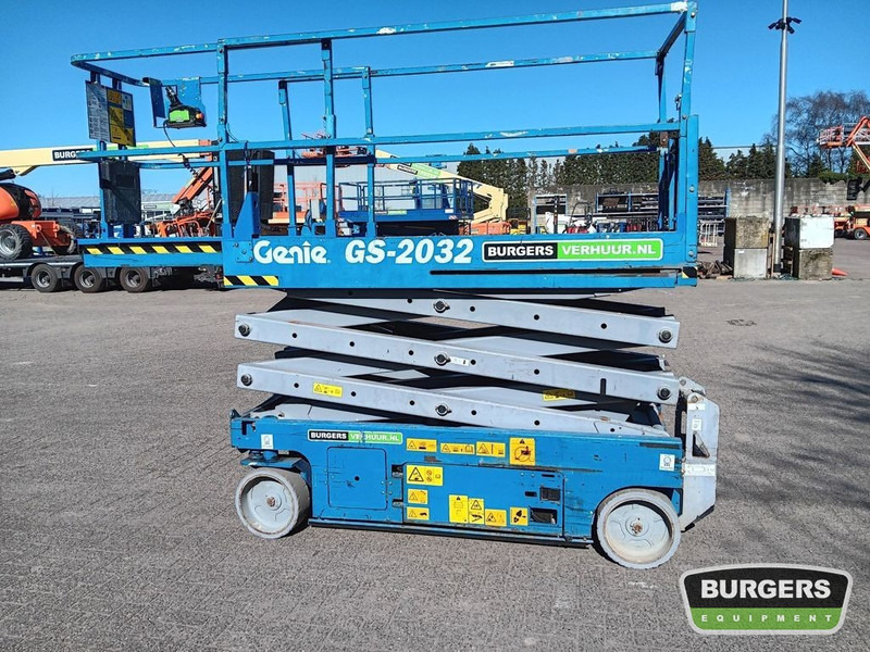 Genie GS2032 - Lift u obliku makaza: slika 2 Genie GS2032 - Lift u obliku makaza: slika 2