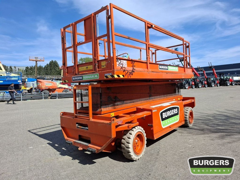 HOLLANDLIFT Q135 EL18 - Lift u obliku makaza: slika 3 HOLLANDLIFT Q135 EL18 - Lift u obliku makaza: slika 3