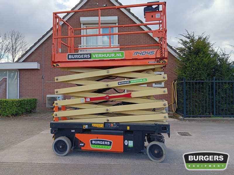 JLG R4045 - Lift u obliku makaza: slika 1 JLG R4045 - Lift u obliku makaza: slika 1