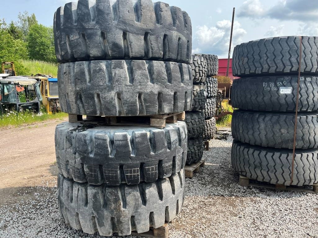 Bridgestone 20,5-25 Volvo L120G , H - Kompletan točak: slika 1 Bridgestone 20,5-25 Volvo L120G , H - Kompletan točak: slika 1