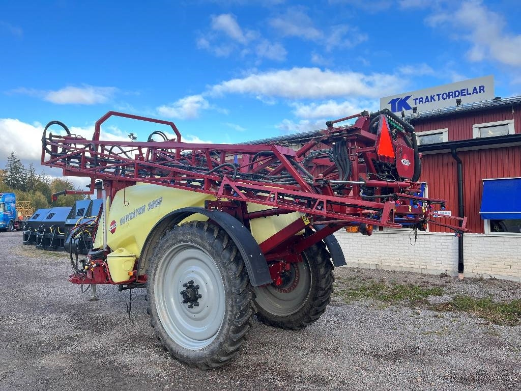 Hardi Navigator 3000 Dismantled: only spare parts - Vučena prskalica: slika 4 Hardi Navigator 3000 Dismantled: only spare parts - Vučena prskalica: slika 4