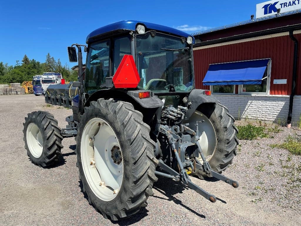 New Holland TN 75 S Dismantled: only spare parts - Traktor: slika 2 New Holland TN 75 S Dismantled: only spare parts - Traktor: slika 2