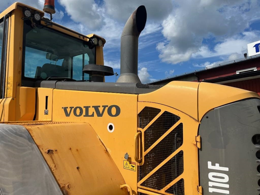 Utovarivač točkaš Volvo L 110 F: slika 11
