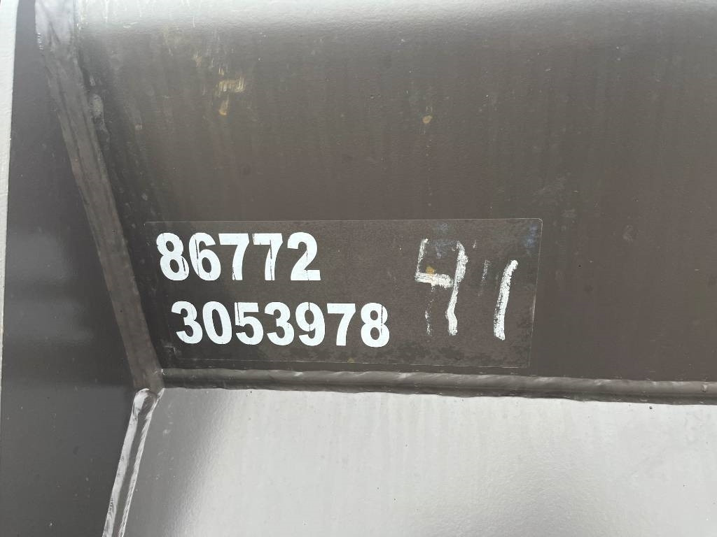 Volvo L150H L180H Ny Skopa Volvo L150 L180 Bucket - Kašika za Građevinska mašina: slika 3 Volvo L150H L180H Ny Skopa Volvo L150 L180 Bucket - Kašika za Građevinska mašina: slika 3